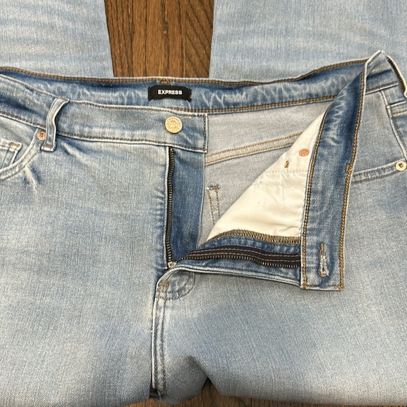 Express Long Light Blue Fade Wide Legs 70s Flare Women's Jeans 16L - Picture 12 of 13